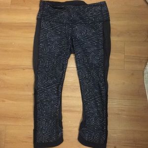 Lululemon Cropped Pants